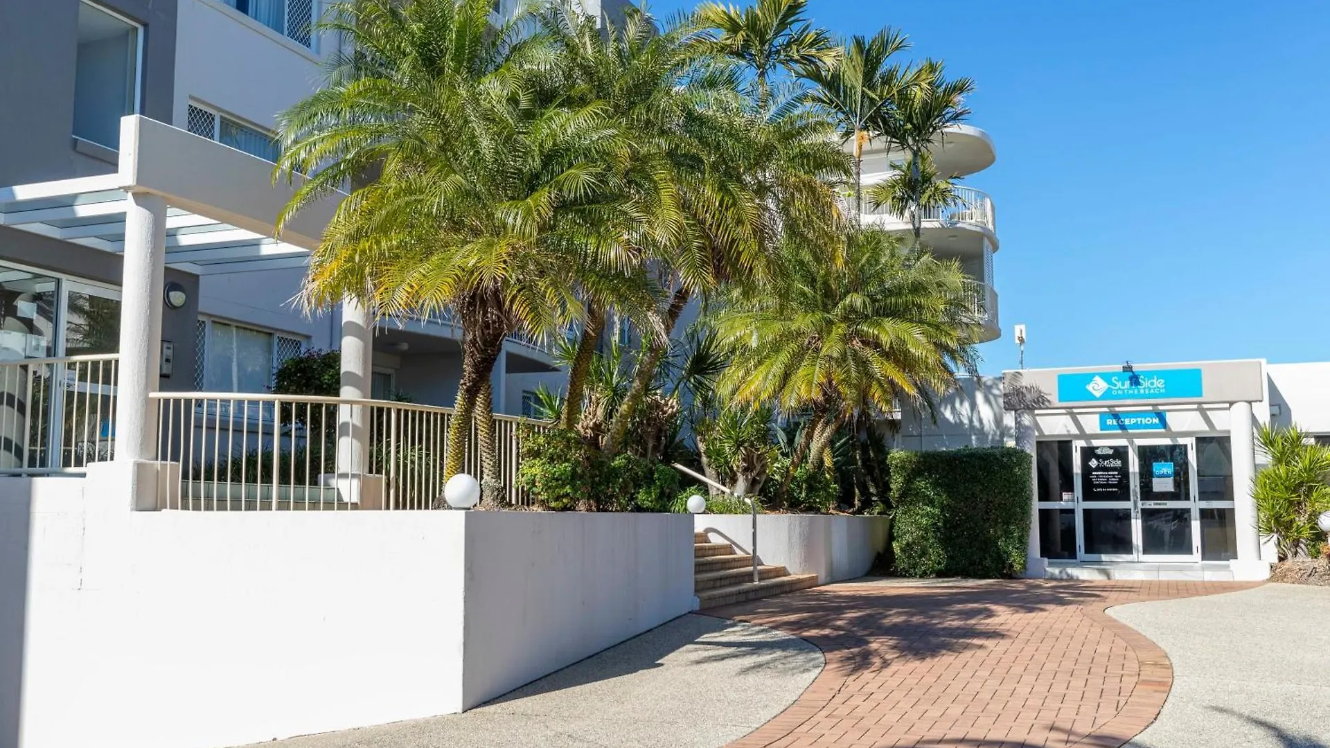 Surfside At Buddina With Direct Beach Access Australia