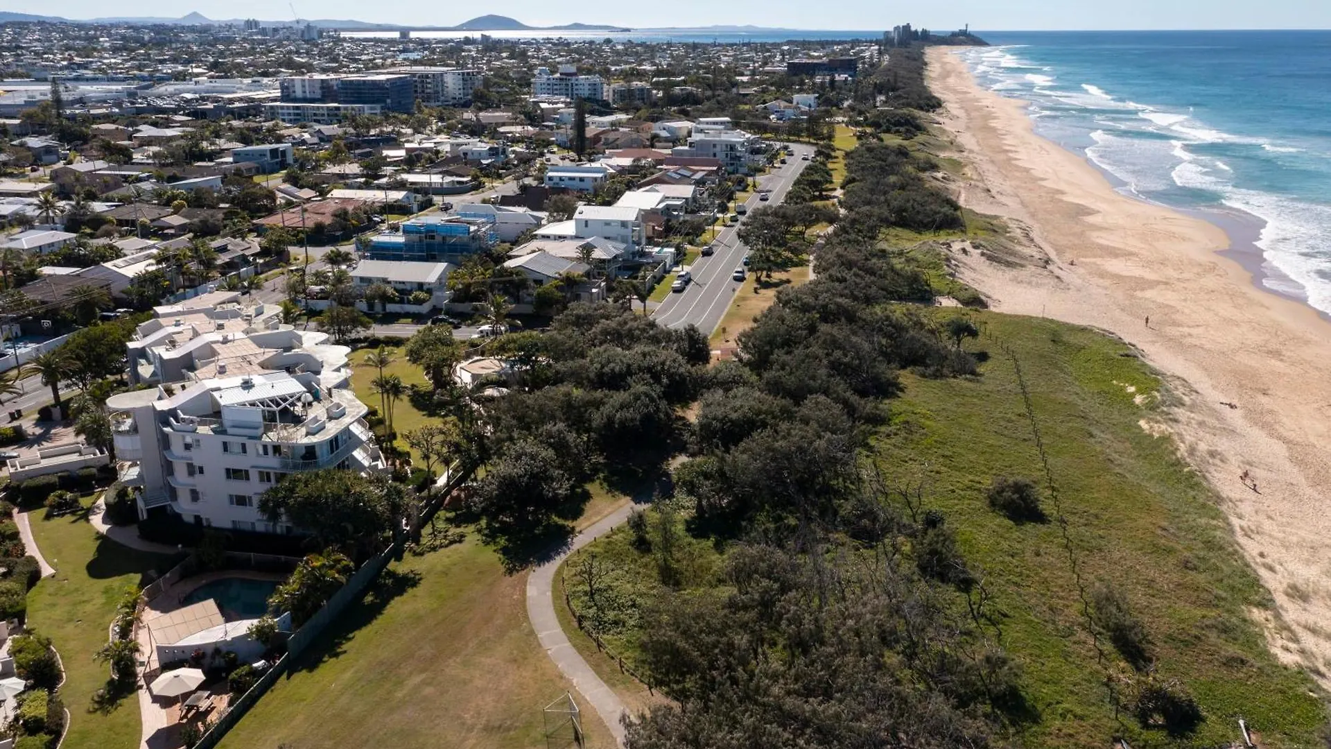 Surfside At Buddina With Direct Beach Access 0*,  Australia