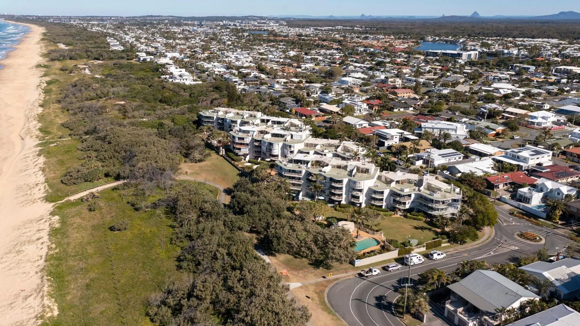 Surfside At Buddina With Direct Beach Access 0*,
