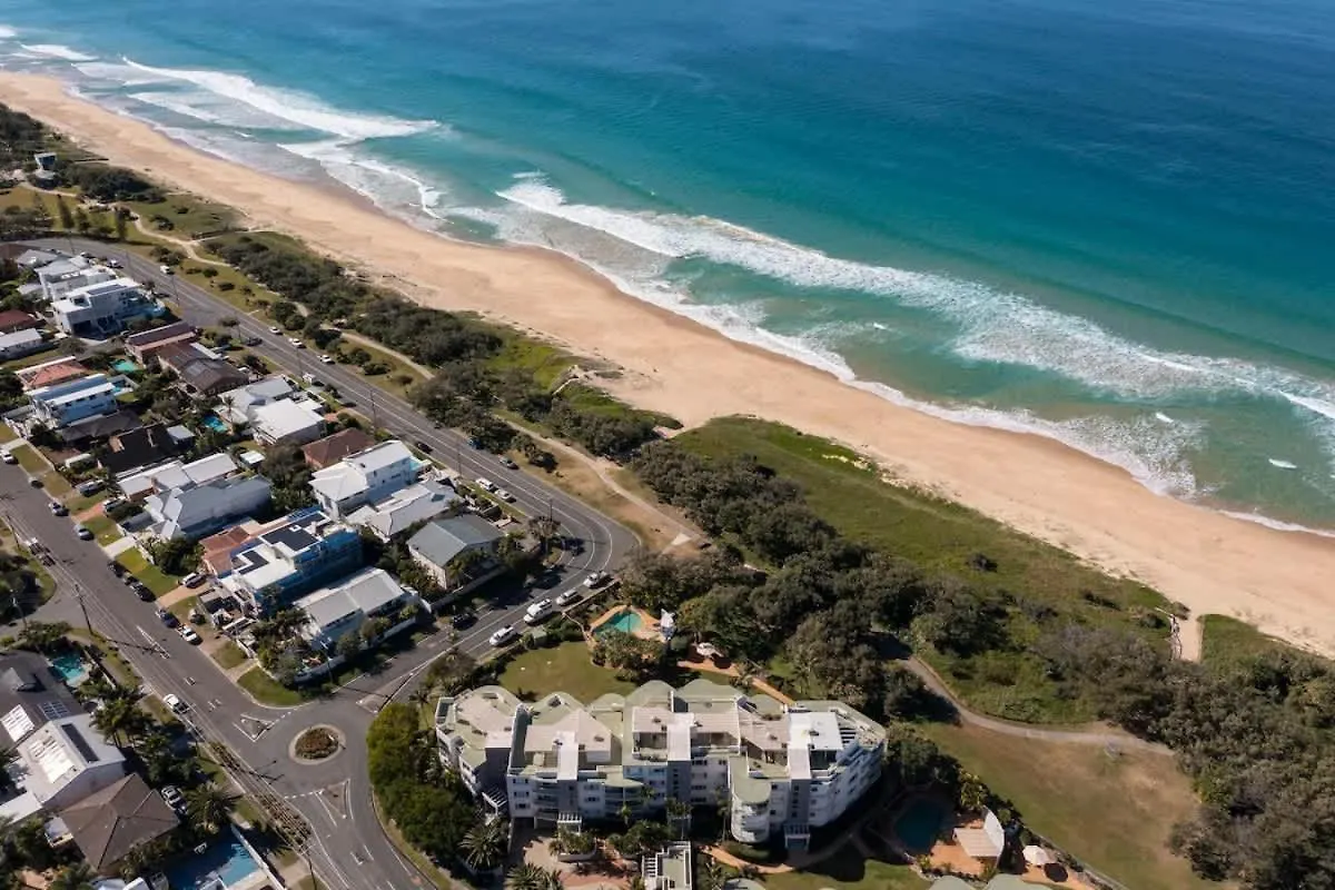 Apartment Surfside At Buddina With Direct Beach Access Australia