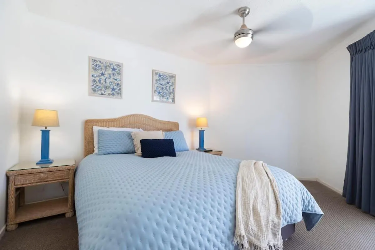 Surfside At Buddina With Direct Beach Access Apartment